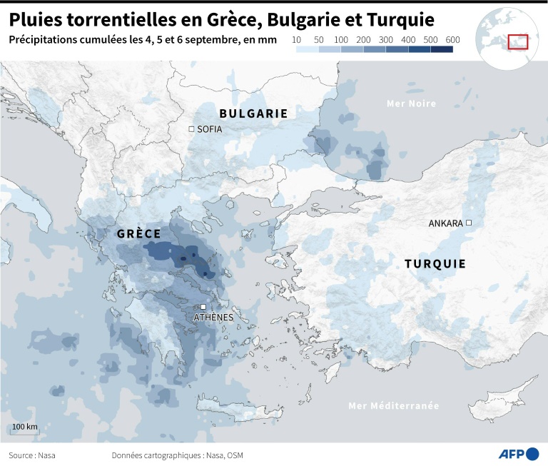 Καταρρακτώδεις βροχές στην Ελλάδα, τη Βουλγαρία και την Τουρκία (AFP - Valentin RAKOVSKY, Sophie RAMIS)